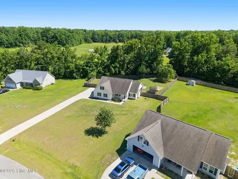 308 Otter Creek Court Richlands NC 28574