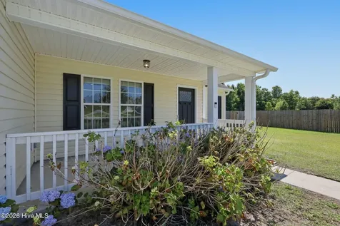 308 Otter Creek Court Richlands NC 28574