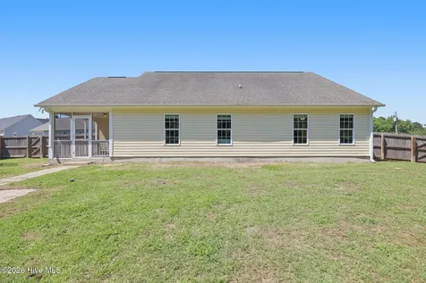 308 Otter Creek Court Richlands NC 28574