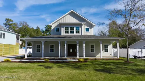 120 NE 17th Street Oak Island NC 28465