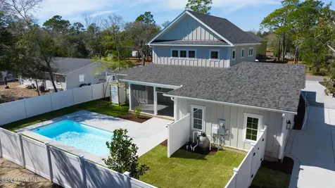 120 NE 17th Street Oak Island NC 28465