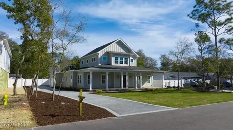 120 NE 17th Street Oak Island NC 28465
