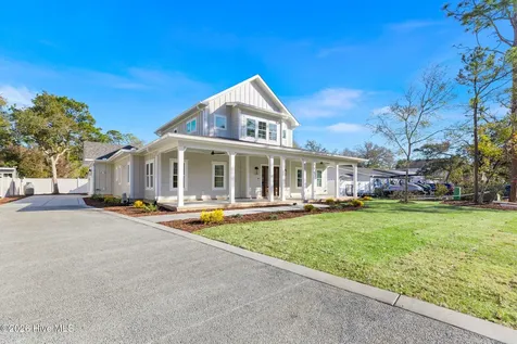 120 NE 17th Street Oak Island NC 28465