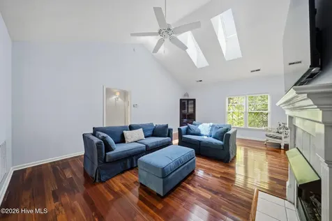200 Greenwich Lane Wilmington NC 28409
