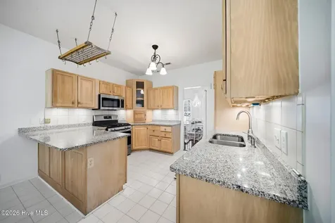 200 Greenwich Lane Wilmington NC 28409