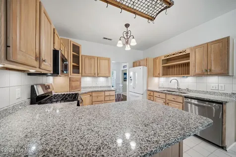 200 Greenwich Lane Wilmington NC 28409