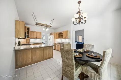 200 Greenwich Lane Wilmington NC 28409