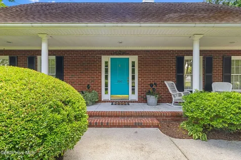 200 Greenwich Lane Wilmington NC 28409
