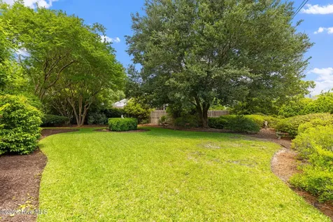 200 Greenwich Lane Wilmington NC 28409