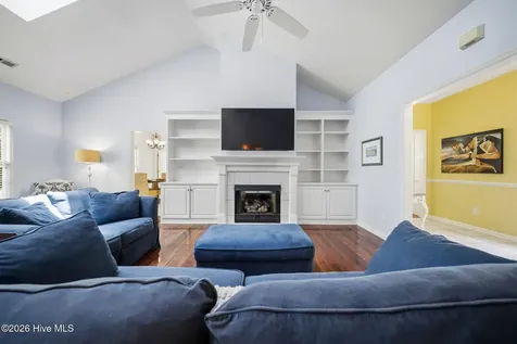 200 Greenwich Lane Wilmington NC 28409