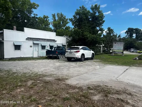 3521 Carolina Beach Road Wilmington NC 28412
