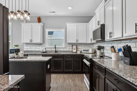 337 SW Plantation Drive Maple Hill NC 28454