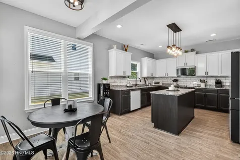 337 SW Plantation Drive Maple Hill NC 28454