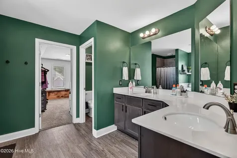 337 SW Plantation Drive Maple Hill NC 28454