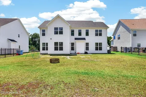 337 SW Plantation Drive Maple Hill NC 28454