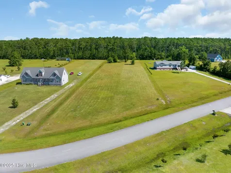 303 Mayflower Drive Newport NC 28570