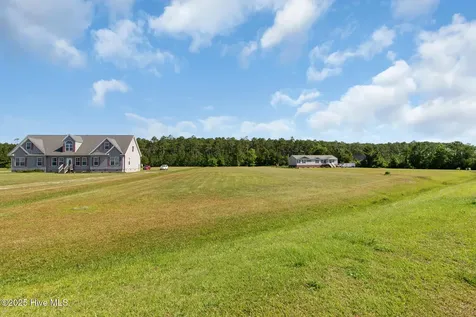 303 Mayflower Drive Newport NC 28570