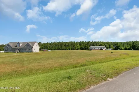 303 Mayflower Drive Newport NC 28570