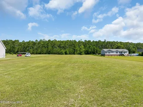 303 Mayflower Drive Newport NC 28570