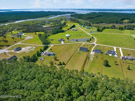 303 Mayflower Drive Newport NC 28570