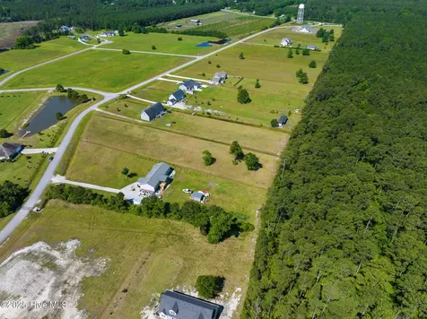 303 Mayflower Drive Newport NC 28570