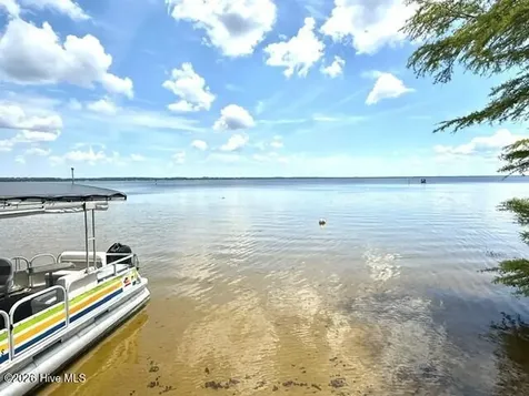 Lt 284-288 Near 250 Waccamaw Sh Road Lake Waccamaw NC 28450