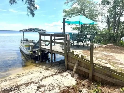 Lt 284-288 Near 250 Waccamaw Sh Road Lake Waccamaw NC 28450