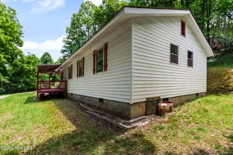 60 Fleming Street Murphy NC 28906