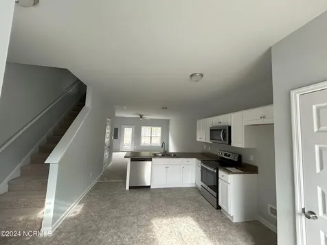 174 Buckhorn Avenue Holly Ridge NC 28445
