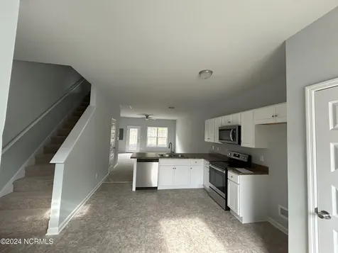 174 Buckhorn Avenue Holly Ridge NC 28445
