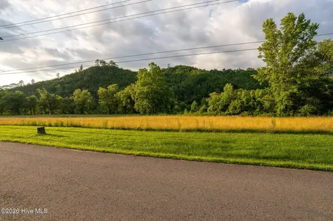 144 Riverwalk On The Hiwassee Murphy NC 28906