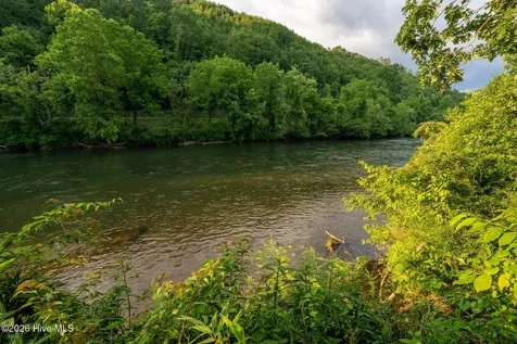 144 Riverwalk On The Hiwassee Murphy NC 28906