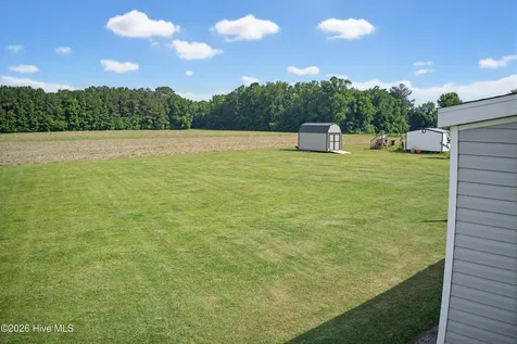 1901 Peacock Road Whiteville NC 28472