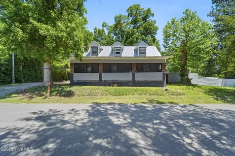 105 E Trent Street Trenton NC 28585