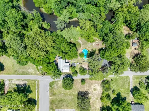105 E Trent Street Trenton NC 28585