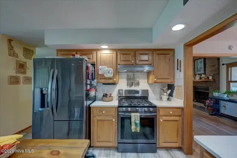 217 Pinewood Drive New Bern NC 28562