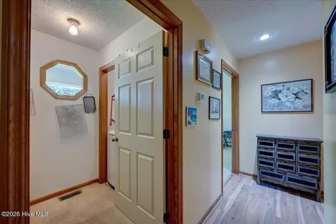 217 Pinewood Drive New Bern NC 28562