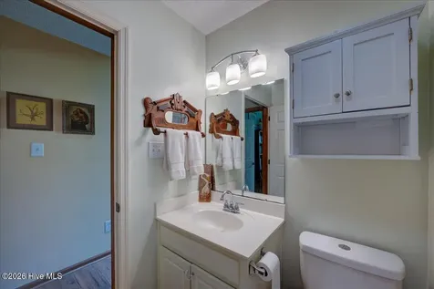 217 Pinewood Drive New Bern NC 28562