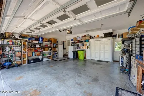 217 Pinewood Drive New Bern NC 28562