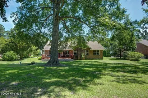 217 Pinewood Drive New Bern NC 28562