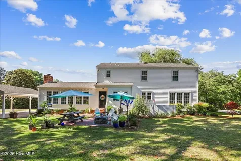 206 Ramblewood Drive Mount Olive NC 28365