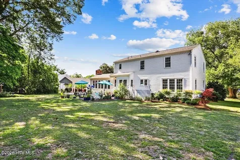 206 Ramblewood Drive Mount Olive NC 28365
