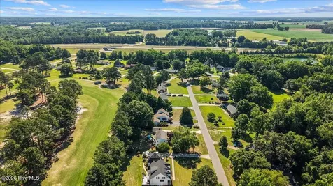 206 Ramblewood Drive Mount Olive NC 28365