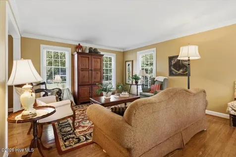 206 Ramblewood Drive Mount Olive NC 28365