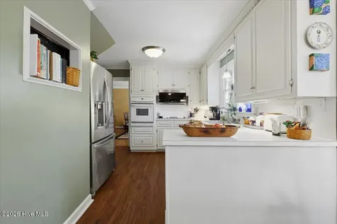 206 Ramblewood Drive Mount Olive NC 28365