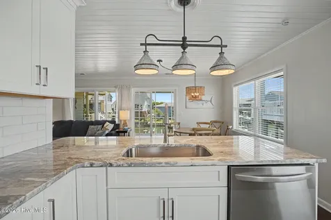 122 Marlin Drive Holden Beach NC 28462