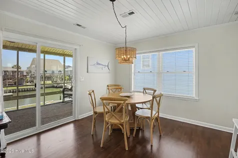 122 Marlin Drive Holden Beach NC 28462