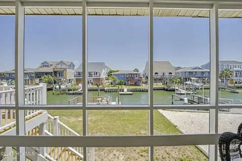 122 Marlin Drive Holden Beach NC 28462