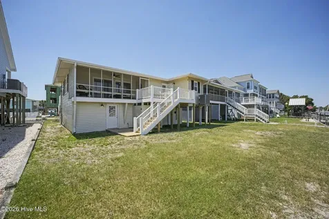 122 Marlin Drive Holden Beach NC 28462