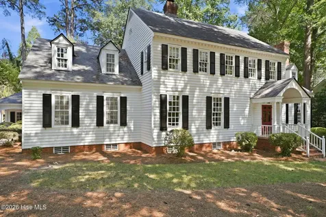 1012 Salem Street NW Wilson NC 27893